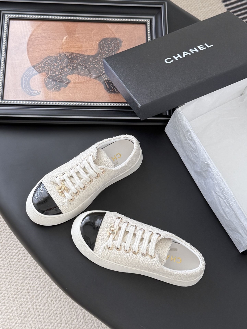 Ch**el sport shoes